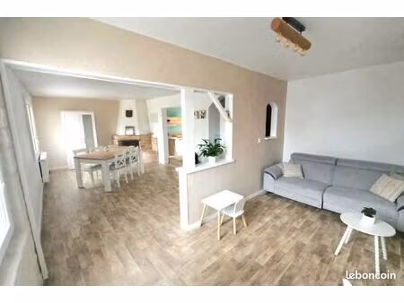 maison de 5 pieces en plein coeur de longfossé