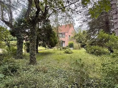 propriété: maison 145m2 cour  jardin  dépendance et verger 31 ares