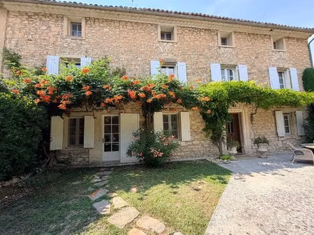 mas de village restauré à vendre à saint-didierv avec un jardin  une piscine et un garage