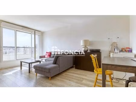 2 pieces - 46 m² - issy-les-moulineaux / les varennes