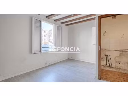 pernety/ didot: studio de 19m2 au calme sur cour