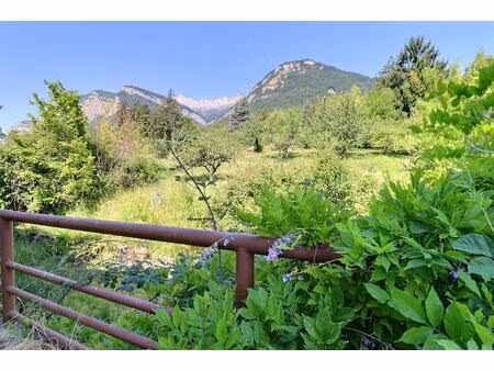 propriété de caractère 11 pièces 6 chambres 312 m² sur terrain de 3 060 m² à la terrasse (