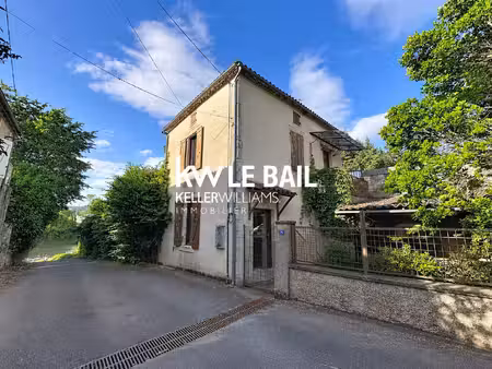 maison au bord du lot