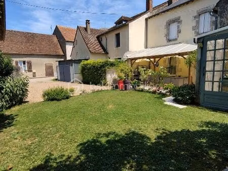maison de village de 127 m² à cherance