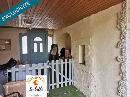 a 15 mn d’auch  appartement dans un village : 4 chambres  1 salle d bain  1 salle d’eau  2