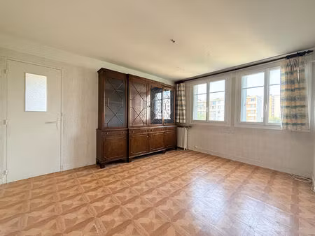 ivry s/seine 3 pièces de 57m2