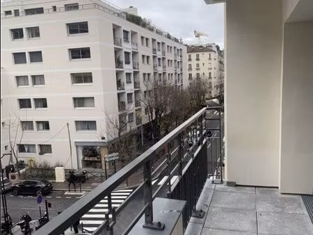 3 pièces 63m2 balcon cave parking levallois