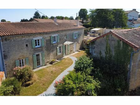maison à vendre à la magdeleine (16240) - charente