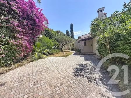 achat : maison (06250)