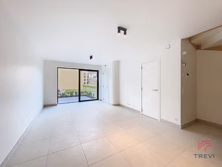 appartement te huur in laken met 3 slaapkamers