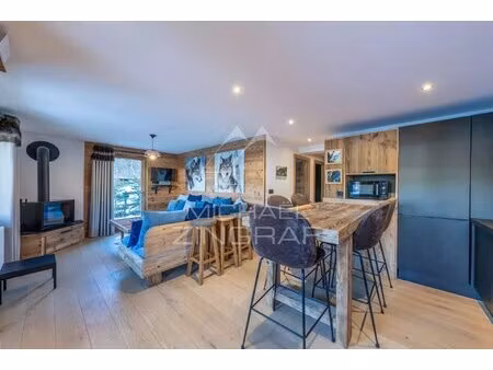 appartement rénové trois chambres - rez de jardin - proche centre - mzimg357