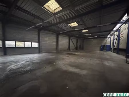 vente local d'activités échirolles 2 760 m²