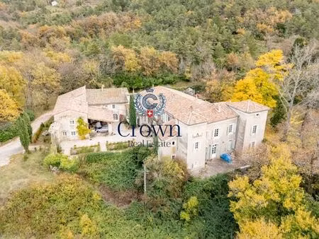 prestigieux château en vente saint-lager-bressac  auvergne-rhône-alpes
