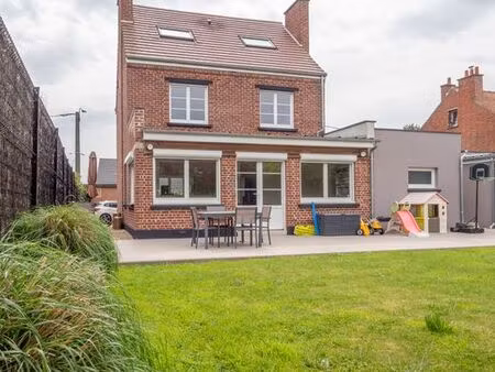 maison de 8 pièces de luxe en vente à bachy  hauts-de-france
