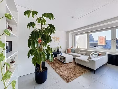 appartement te huur in kortrijk met 3 slaapkamers