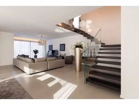 duplex de 3 pièces de luxe en vente montreuil  france