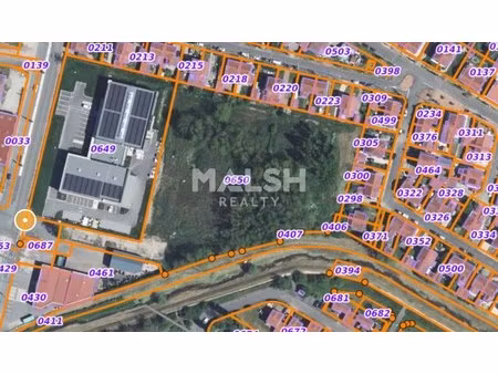 achat terrain 12 562m²