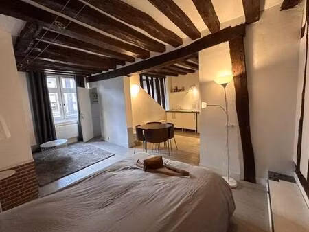 appartement plein de charme dans le centre historique de rouen