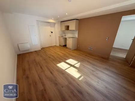 appartement à louer 2 pièces 36.2 m² - vichy (03) - 438€