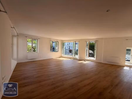 appartement à louer 4 pièces 89.3 m² - vichy (03) - 905€
