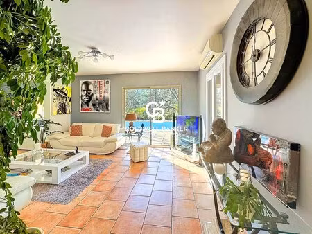 exclusivité - callas - bastide provençale à l’élégance bourgeoise en milieu naturel