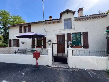 vente maison 5 pièces 171 m² à oradour-saint-genest (87210)  145 800 €