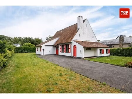 charmante hoeve met karakter op een toplocatie in drongen