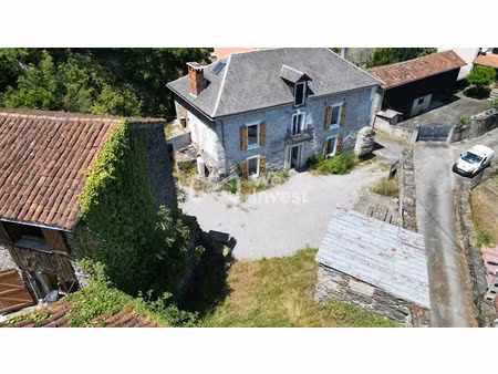 vente maison 8 pièces 138 m² à saléchan (65370)  215 000 €