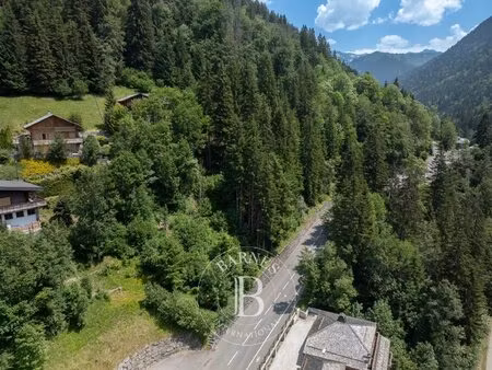 morzine - terrain constructible de 533 m² situé à 1.2km du centre