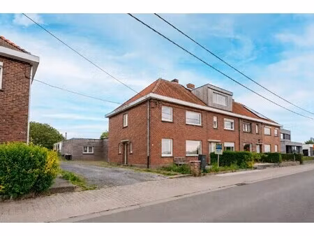 huis te koop in zwevegem met 2 slaapkamers
