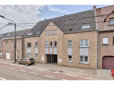appartement te koop in bilzen-hoeselt met 2 slaapkamers