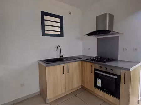 vente maison 4 pièces à la riviere (97421)  243 800 €
