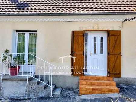 maison rénovée 120m² - 4 ch - tout à pied au calme  grand garage
