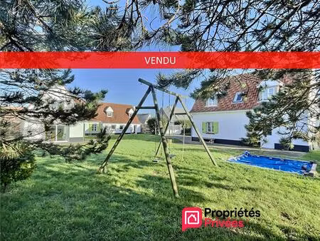 propriété proximité plage : 11 pièces 303m2 - 5/6 chambres - garage