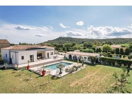 15 minutes d'uzès villa contemporaine avec piscine