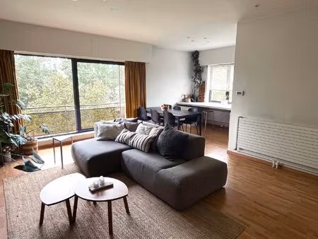 appartement te koop in wilrijk met 2 slaapkamers