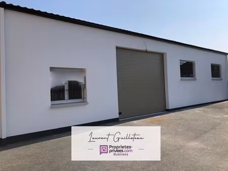 en vente entrepôt 190 m² – 169 000 € |la verrie