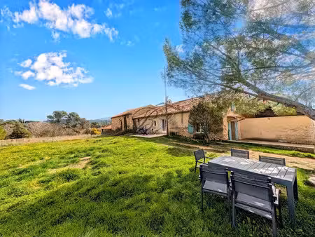 vente ferme 5 pièces 176.5 m² à grambois (84240)  390 000 €