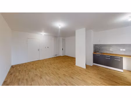 appartement ivry-sur-seine 3 pièces 69m2 avec loggia (non meublé)