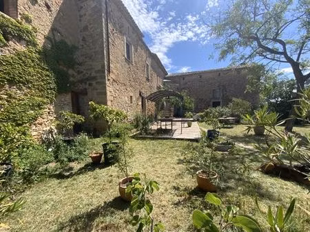 maison de luxe en vente à uzès  france