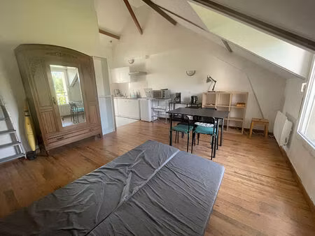 location appartement 1 pièce  23.72m²  gif