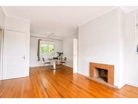 secteur jardin de l’observatoire / hauts de jolimont – appartement familial t4 de 83 m² –.