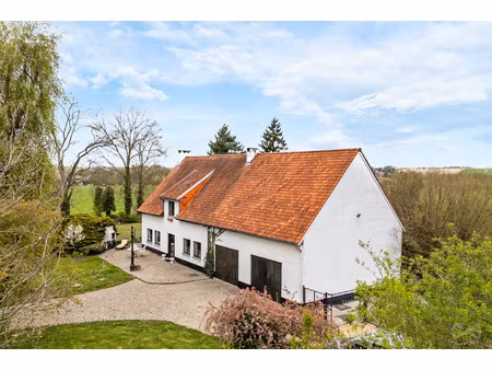 huis te koop in ville-en-hesbaye met 3 slaapkamers