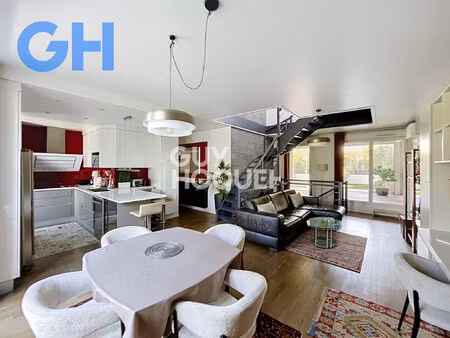 appartement à louer de 5 pièces de 137 00 m²