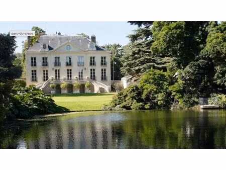 location commerce chatenay malabry 92290 168m²