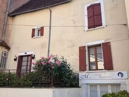 maison de ville à vendre à toucy dans l'yonne (89130) idéalement située aussi pour du gîte