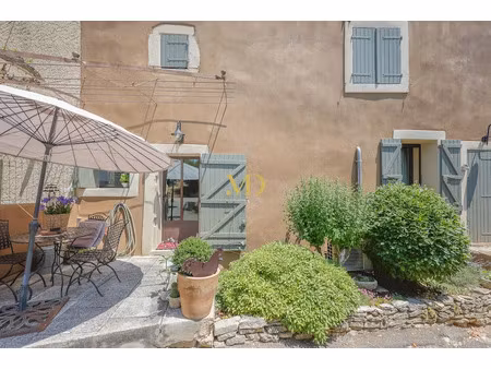 vente propriété 5 pièces 133 m² à goult (84220)  475 000 €