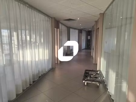 vente bureaux 488 m²