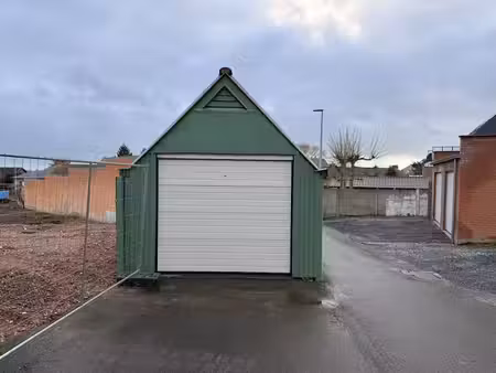 garage spacieux à vendre à beselare