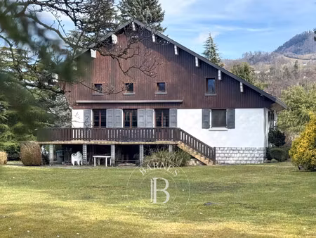 maison de luxe à vendre à chambéry